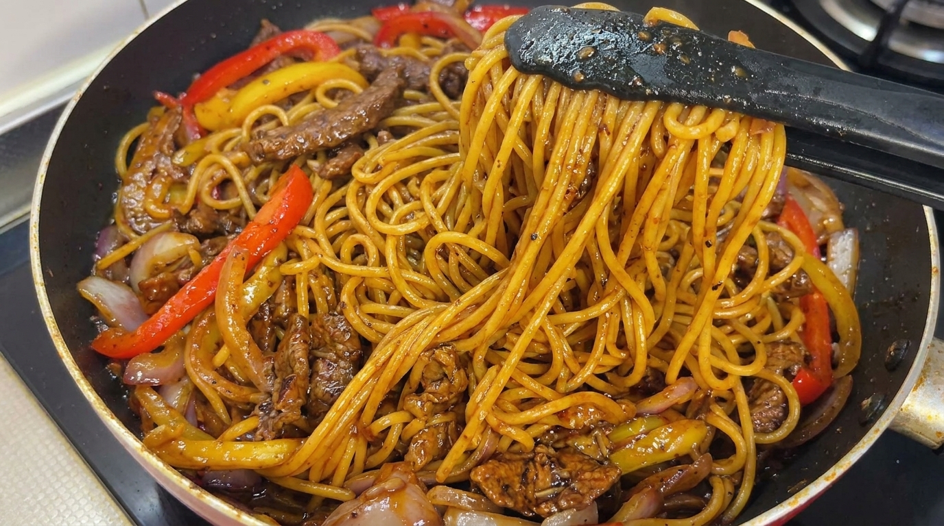 Savory Black Pepper Beef Spaghetti