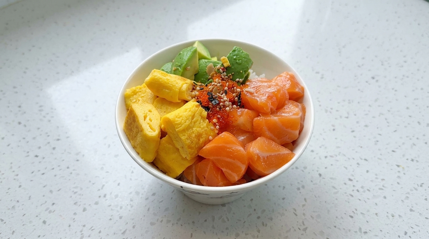 Salmon Donburi (Sake Don) with Homemade Tamagoyaki