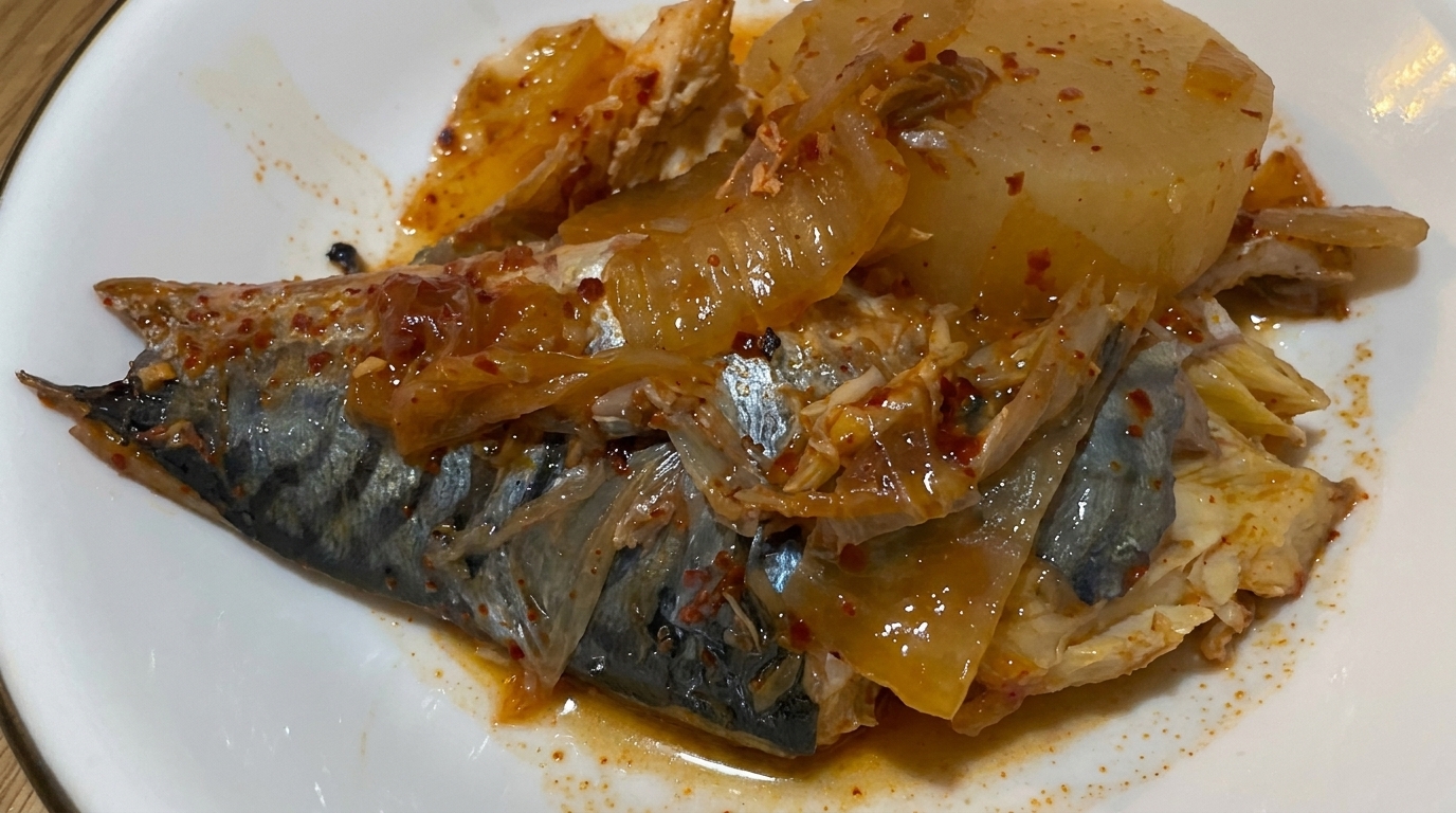 Braised Kimchi Mackerel with Radish (Godeungeo Kimchi-jorim)